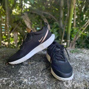 NikeCourt Zoom Pro Tennis Shoes (Size 10.5 )
